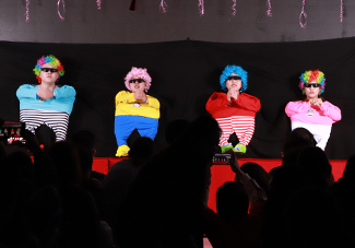 ഺ(chung)⡶С衷һhigh