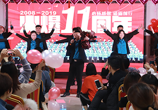 ԽԼ衶ӭL(fng)(l)҂ɞԼӢ