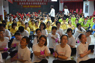 ���������ҳ�ɫ���Ҹ�׃���ҳɹ���