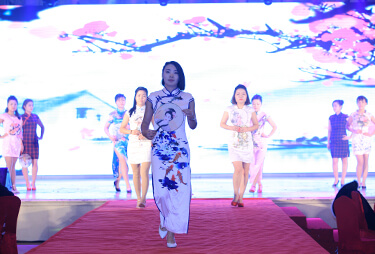 㡶\CAչF(xin)҂ͬ