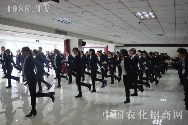 δ��(l��i)��·߀���L(zh��ng) �҂���s�𱬾W(w��ng)һ����