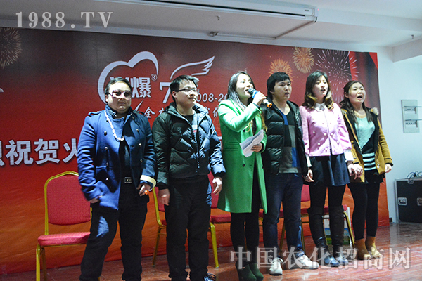 δ��(l��i)��·߀���L(zh��ng) �҂���s�𱬾W(w��ng)һ����